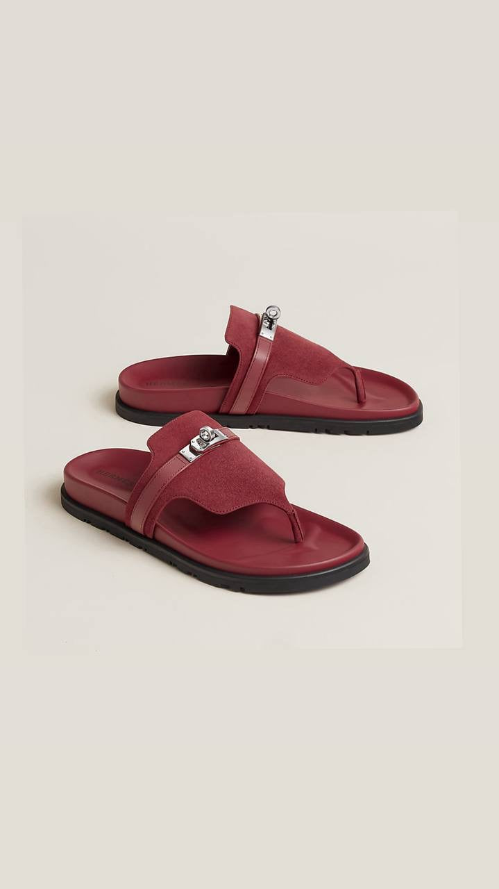 Hermès Empire thong sandals crafted in red suede