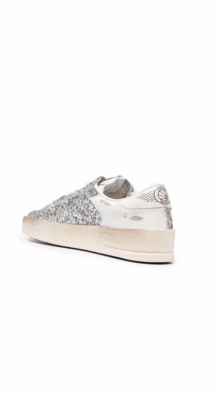 Golden Goose superstar