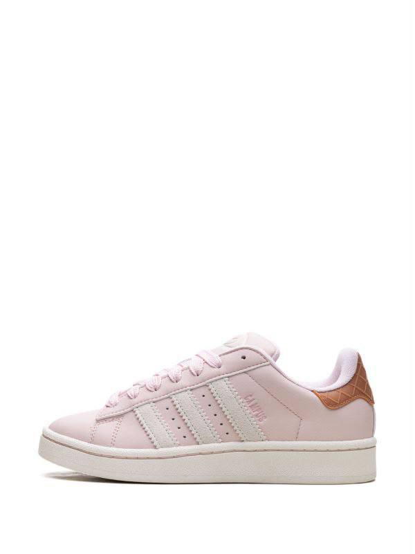 Adidas campus in pink