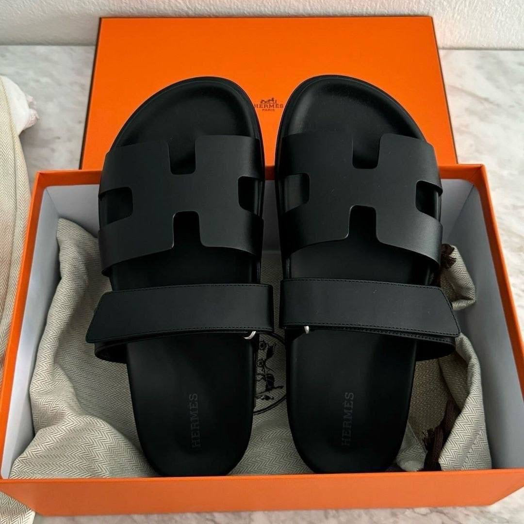 Hermès Chypre sandals in black