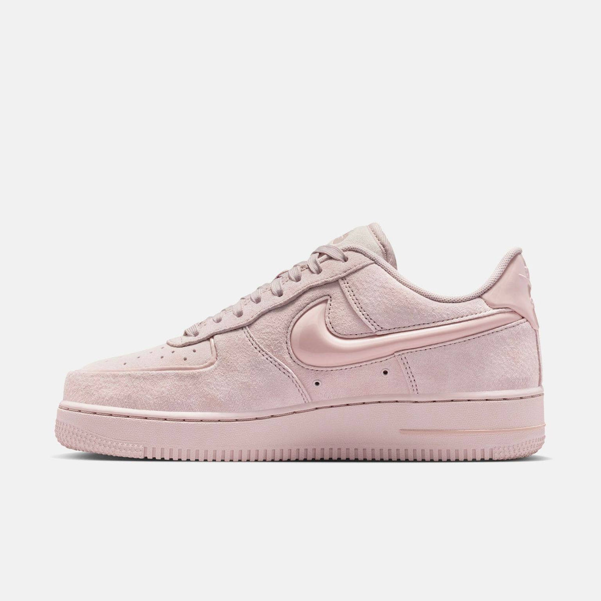 NIKE AIR FORCE 1 ’07 MONOCHROMATIC PARTICLE PINK