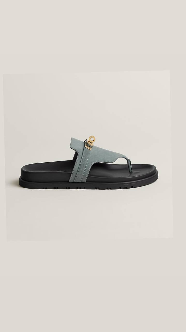 Hermès Empire thong sandals crafted in blue suede